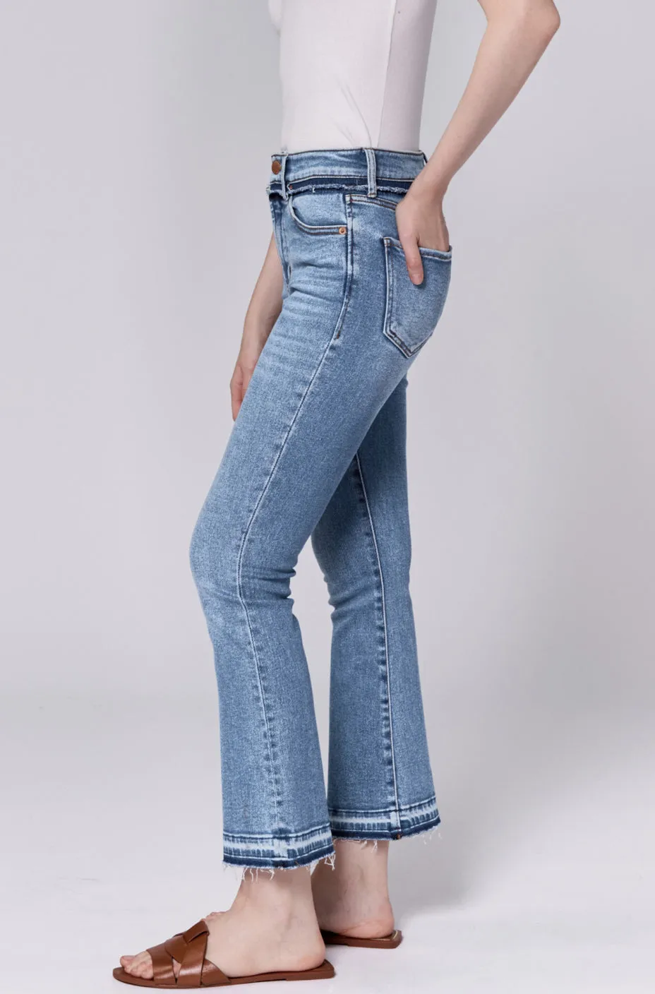 Dear John Jeanne Midrise Cropped Flare Jeans Savannah