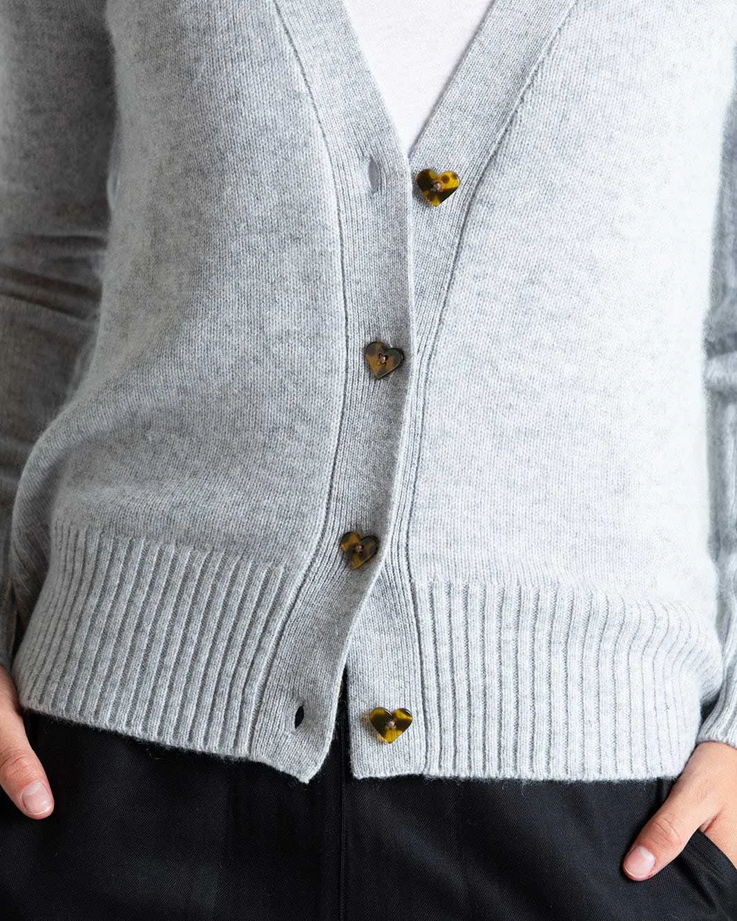 Grace Cashmere Cardigan in Black