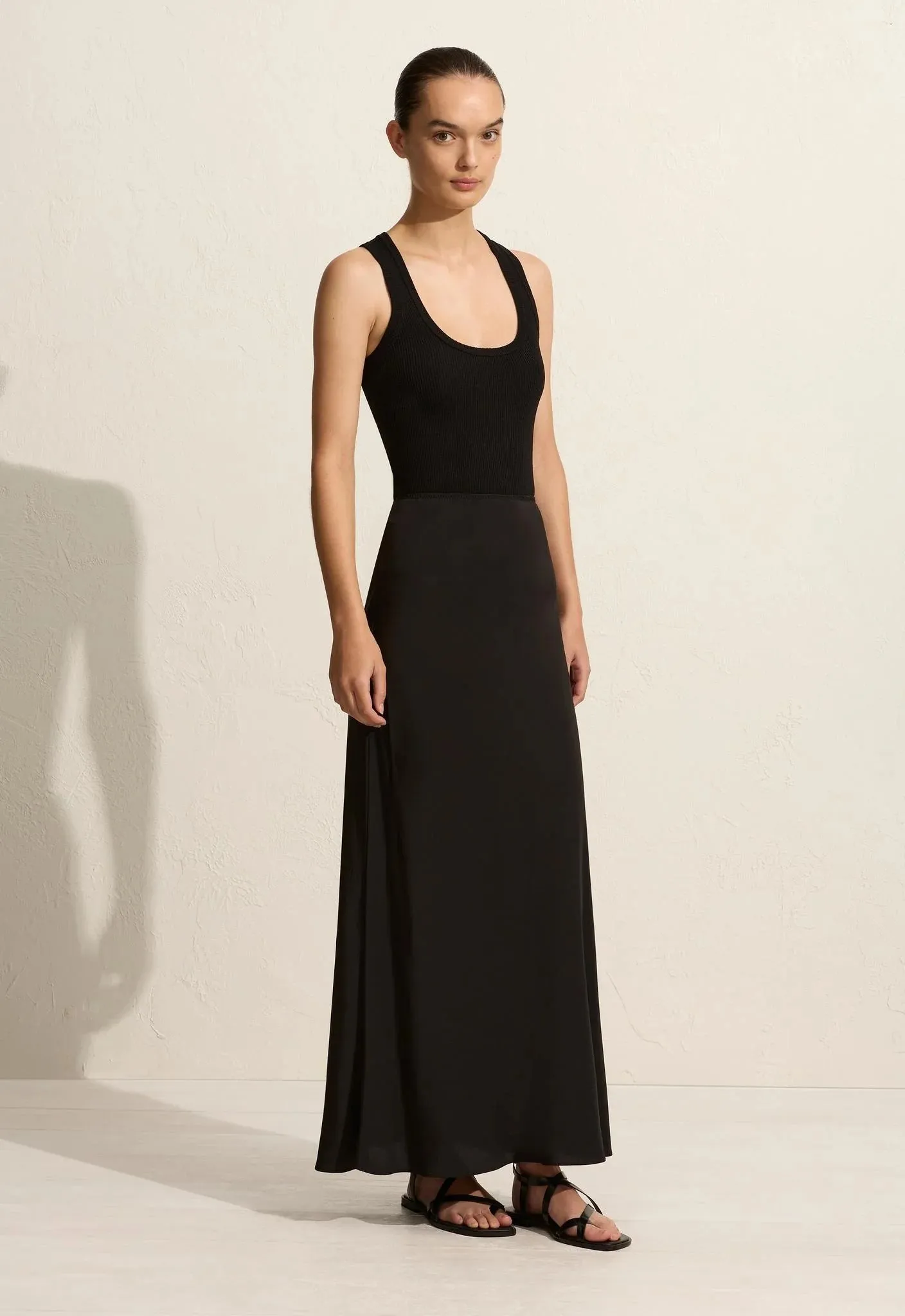 Matteau Bias Elastic Skirt in Black