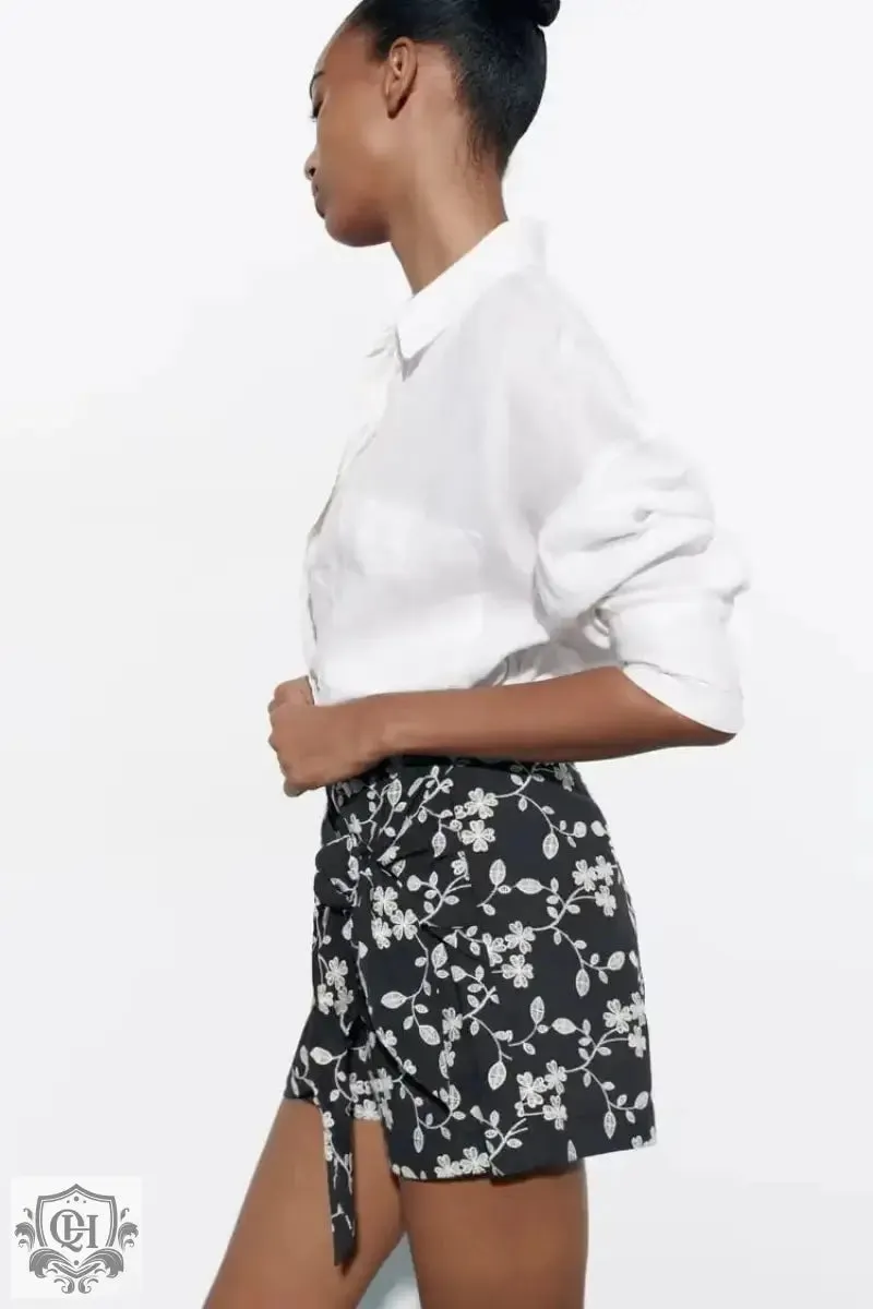 Sweet Floral Asymmetric Skirt